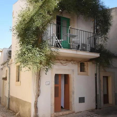 Casina Panta Rhei Tatil Evi Scicli